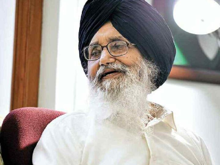 पंजाब के पूर्व सीएम प्रकाश सिंह बादल का निधन, मोहाली के अस्पताल में ली आखिरी सांस, मुख्यमंत्री पुष्कर सिंह धामी ने ट्वीट कर जताया दुःख