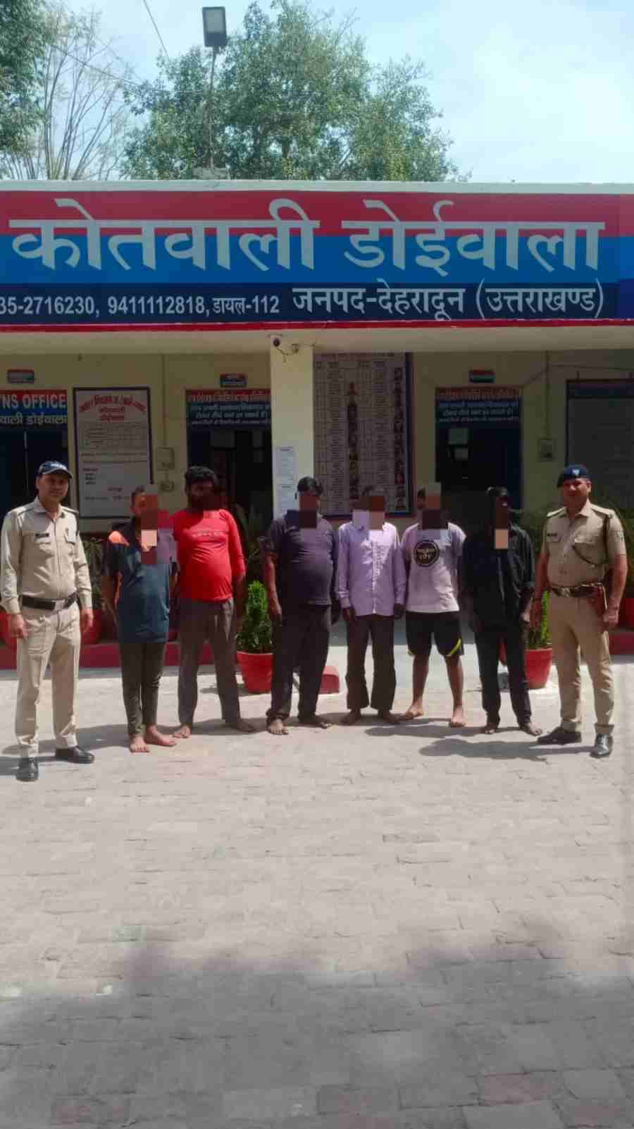 सार्वजनिक स्थान पर लडाई-झगडा कर लोक शान्ति भंग करने वाले अभियुक्तों को दून पुलिस ने सिखाया कानून का पाठ, 6 अभियुक्तो को किया गिरफ्तार