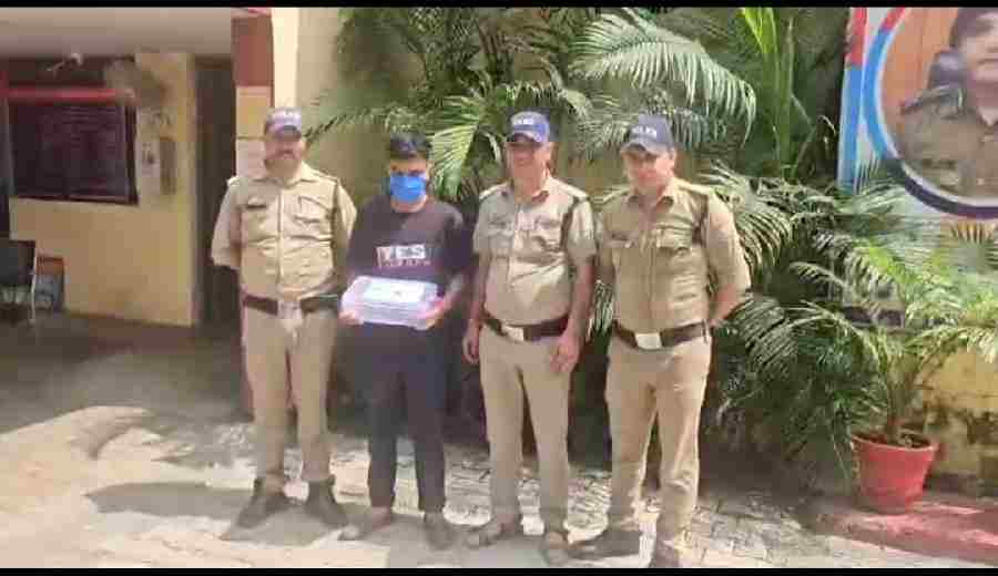 तमंचे के बल पर युवती को डराने वाले अभियुक्त को पुलिस ने किया गिरफ्तार