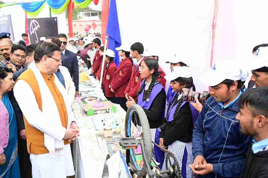 मुख्यमंत्री ने किया भारतीय मानक ब्यूरो, मानक मेला का शुभारंभ, विभिन्न स्टॉल का भी किया निरीक्षण