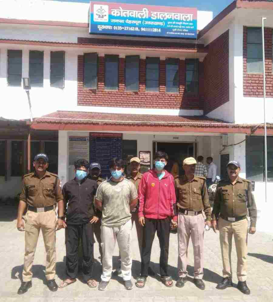 जानलेवा हमले के आरोपी 3 अभियुक्तों को दून पुलिस ने किया गिरफ्तार