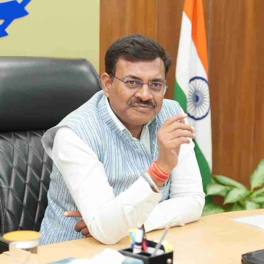 1 मई, 2025 से विभागों में अनिवार्य रूप से बायोमैट्रिक उपस्थिति सुनिश्चित करें अधिकारी: मुख्य सचिव