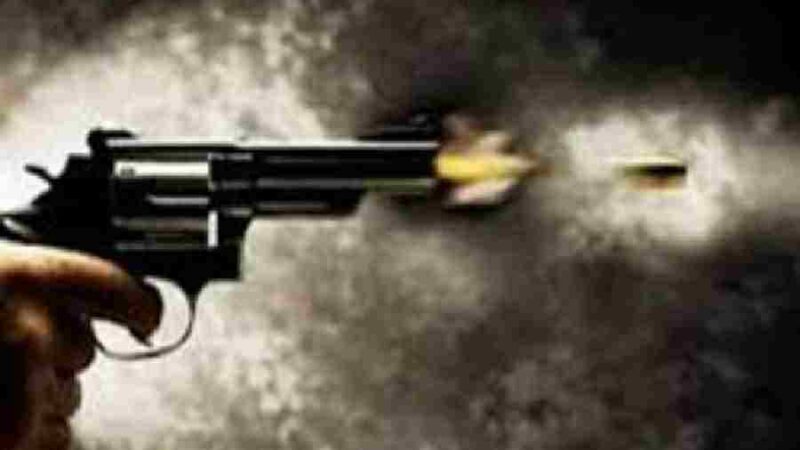 पिस्टल से छेड़खानी करना पड़ा महंगा, चली गोली एक युवक की मौत