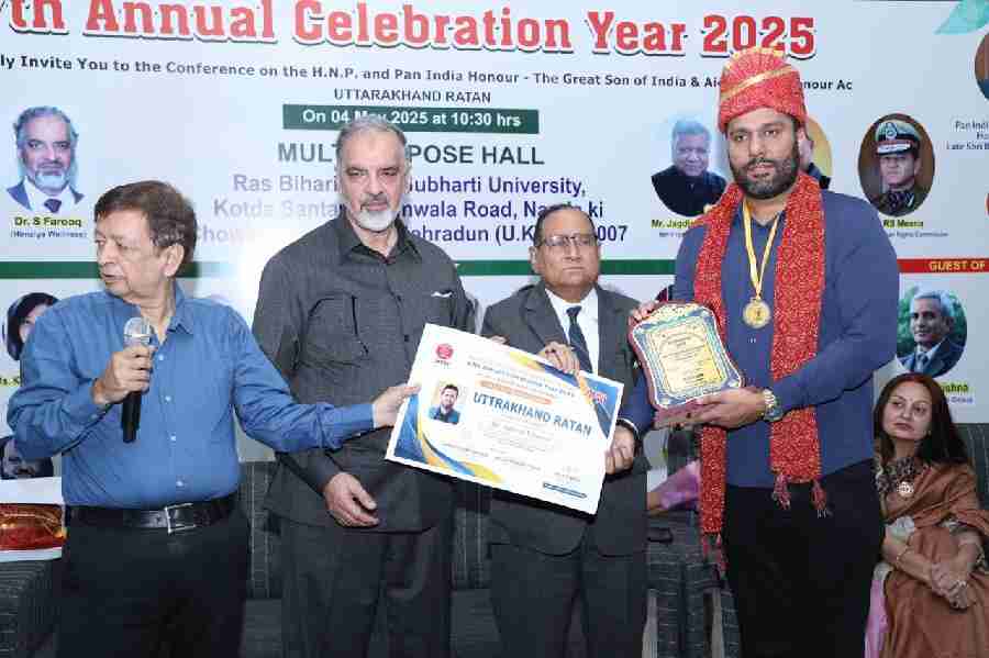 बिज़नेसमैन अनीश विरमानी को मिला उत्तराखण्ड रत्न अवॉर्ड