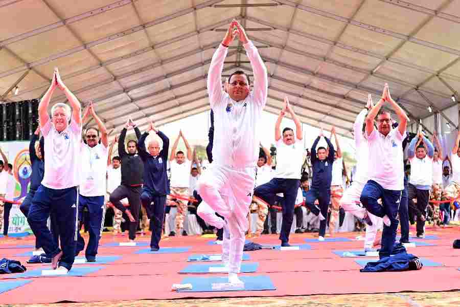 मुख्यमंत्री ने भराड़ीसैंण से दिया “हर घर योग, हर जन निरोग’’ का संदेश, मुख्यमंत्री ने राज्य में योग नीति का किया औपचारिक शुभारंभ