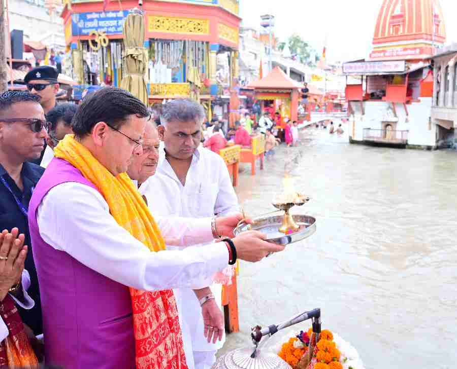 हरिद्वार के हर की पौड़ी में हुआ नदी उत्सव कार्यक्रम का आयोजन, नदी उत्सव कार्यक्रम में नदियों की निर्मलता और स्वच्छता का लिया गया संकल्प