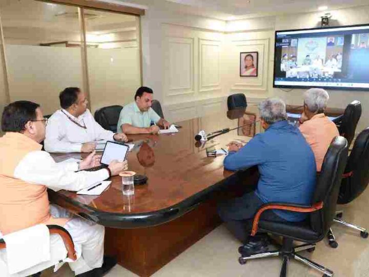 मुख्यमंत्री धामी ने वीडियो कांफ्रेंसिंग के माध्यम से आगामी कांवड़ मेला-2025 की तैयारियों को लेकर प्रशासनिक एवं पुलिस अधिकारियों के साथ की समीक्षा बैठक