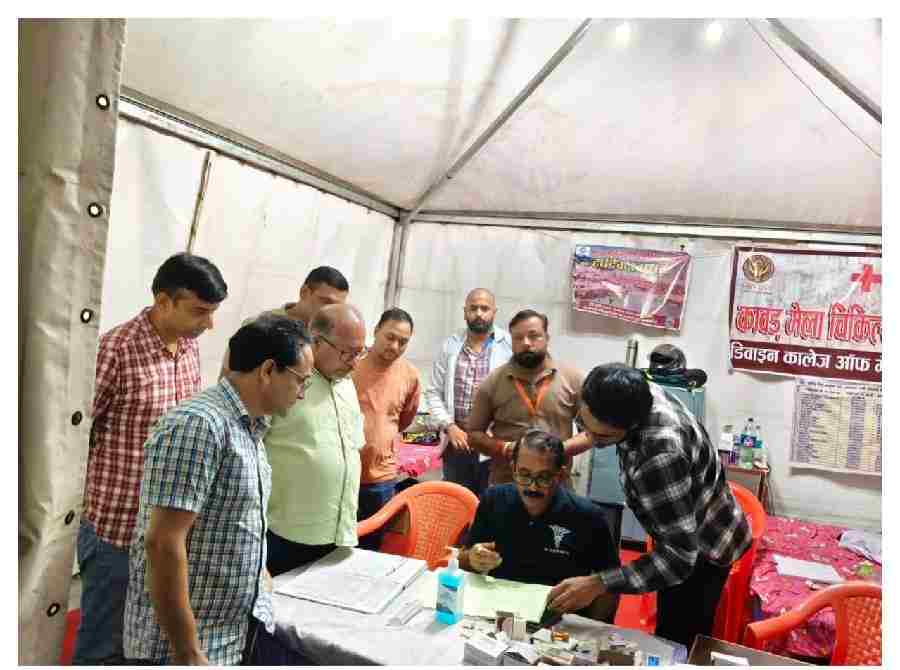 कांवड़ मेला 2025 में धामी सरकार ने रचा नया कीर्तिमान, लाखों श्रद्धालुओं को मिली स्वास्थ्य सेवा, कुंभ 2027 के लिए भी सुरक्षित, नवाचार और अनुशासन का आदर्श मॉडल – डॉ. आर. राजेश कुमार