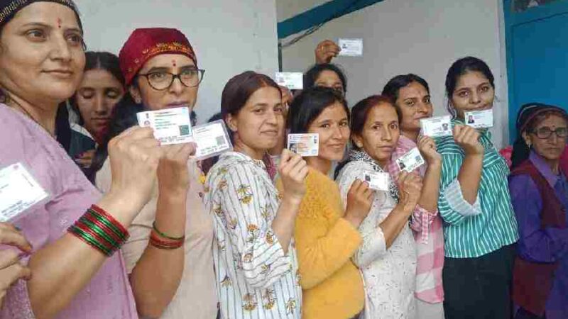 देहरादून के चकराता, कालसी व विकास नगर में 78.49 फीसदी हुआ मतदान, पहले चरण का चुनाव शांतिपूर्ण संपन्न, पोलिंग पार्टियों की वापसी शुरू, कडी सुरक्षा के बीच स्ट्रांग रूम में सील रहेगी मत पेटियां, 31 जुलाई को होगी मतगणना