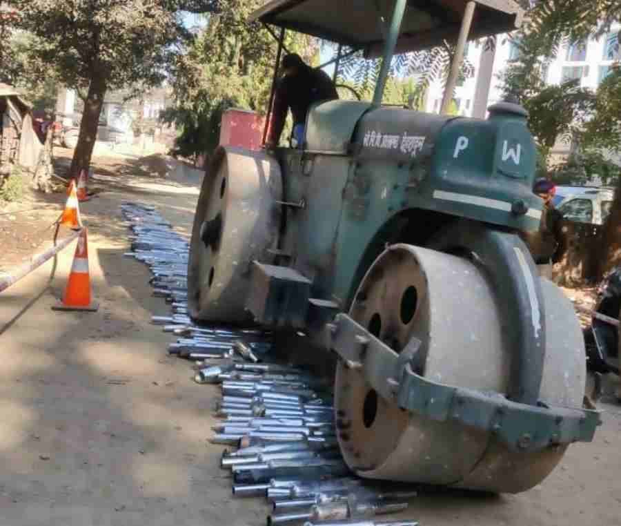 यातायात नियमों का उल्लघंन करने वालों के विरूद्ध दून पुलिस की कार्यवाही जारी, विगत डेढ वर्षों के दौरान मॉडिफाइड साइलेंसर लगे 1060 वाहनों के विरुद्ध पुलिस द्वारा की गई चालानी कार्यवाही
