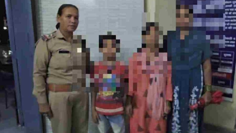 गुमशुदा बालक को परिजनों से मिलाकर दून पुलिस ने लौटाई मासूम चेहरे की मुस्कान, कोतवाली क्षेत्र से गुम हुए 10 वर्षीय बालक को किया सकुशल बरामद
