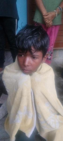 भारी वर्षा के कारण उफ़ान पर आए नाले में बच्चों के बहने की सूचना पर दून पुलिस ने स्थानीय लोगों के साथ चलाया रेस्क्यू अभियान, एक बच्चे को किया सकुशल रेस्क्यू , एक अन्य बालक का शव बरामद