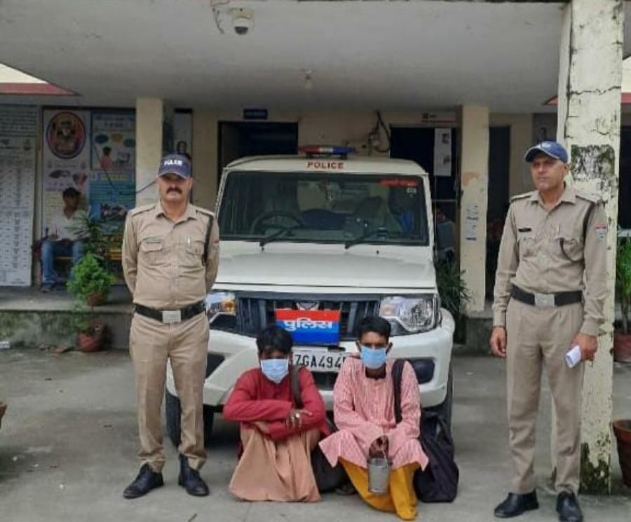 ऑपरेशन कालनेमि” चमत्कार के नाम पर लोगो की भावनाओं के साथ खिलवाड़ करने वाले 2 ढोंगी आये दून पुलिस की गिरफ्त में