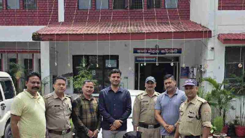 नकबजनी की 2 अलग- अलग घटनाओ का दून पुलिस ने किया खुलासा, घटनाओं को अंजाम देने वाले शातिर नकबजन को दून पुलिस ने चोरी की ज्वैलरी के साथ किया गिरफ्तार
