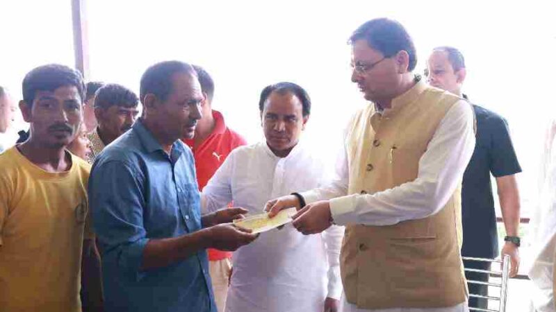 आपदा प्रभावितों को राज्य आपदा मोचन निधि व मुख्यमंत्री राहत कोष के तहत आर्थिक सहायता प्रदान की गई