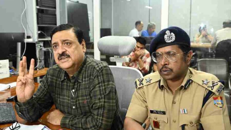 आयुक्त गढ़वाल मंडल ने धराली आपदा प्रभावित क्षेत्र में संचालित रेस्क्यू, सर्च तथा राहत कार्यों को लेकर मीडिया को दी जानकारी, आपदा पीड़ितों राहत एवं पुनर्वास के लिए बनाया जा रहा बेहतर पैकेज