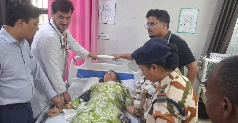 धराली आपदा में सीएम धामी की संवेदनशीलता, स्वास्थ्य टीमें बनीं जीवन रक्षक, सीएम धामी के निर्देशों पर धराली से गंगोत्री तक तैनात हैं स्वास्थ्य के सिपाही, हर गांव तक पहुंचीं चिकित्सा टीमें