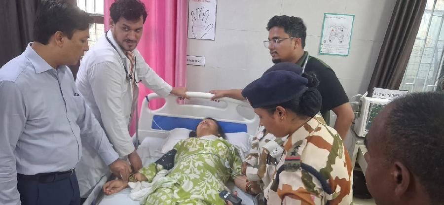 धराली आपदा में सीएम धामी की संवेदनशीलता, स्वास्थ्य टीमें बनीं जीवन रक्षक, सीएम धामी के निर्देशों पर धराली से गंगोत्री तक तैनात हैं स्वास्थ्य के सिपाही, हर गांव तक पहुंचीं चिकित्सा टीमें
