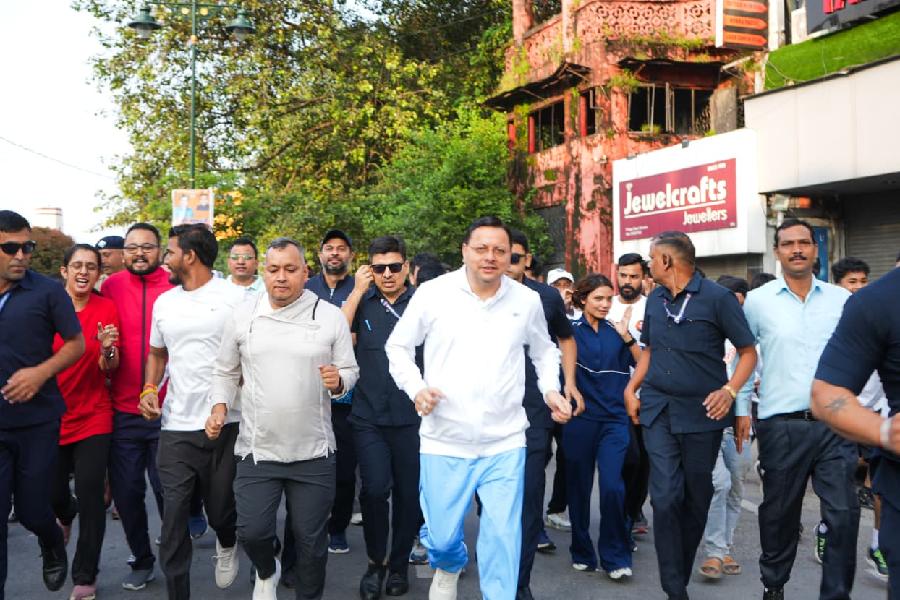 मुख्यमंत्री धामी ने देहरादून में ‘सेवा पखवाड़ा’ कार्यक्रम के अंतर्गत आयोजित ‘नमो युवा रन’ का किया फ्लैग ऑफ, प्रतिभागियों के साथ दौड़ में सम्मिलित होकर युवाओं का किया उत्साहवर्धन