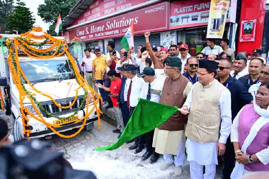 मुख्यमंत्री ने किया शहीद सम्मान यात्रा 2 का शुभारम्भ, शहीद सम्मान यात्रा उन अमर बलिदानियों को समर्पित है, जिनकी शौर्यगाथा और बलिदान सदैव हमें प्रेरणा देते रहेंगे-मुख्यमंत्री