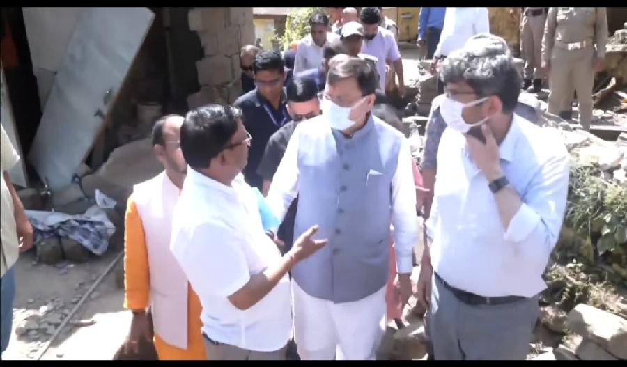 खटीमा से लेकर नंदानगर तक हर जगह जनता के बीच रहे सीएम धामी, एक ही दिन में तीन जिलों का दौरा कर शाम को देहरादून पहुंच ली बैठक