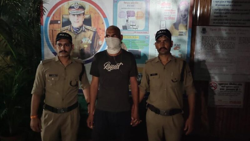 युवकों के साथ बेरहमी से मारपीट करने वाले अभियुक्त को दून पुलिस ने किया गिरफ्तार, हॉकी से 2 युवकों को पीटने का वीडियो सोशल मीडिया पर हुआ था वायरल