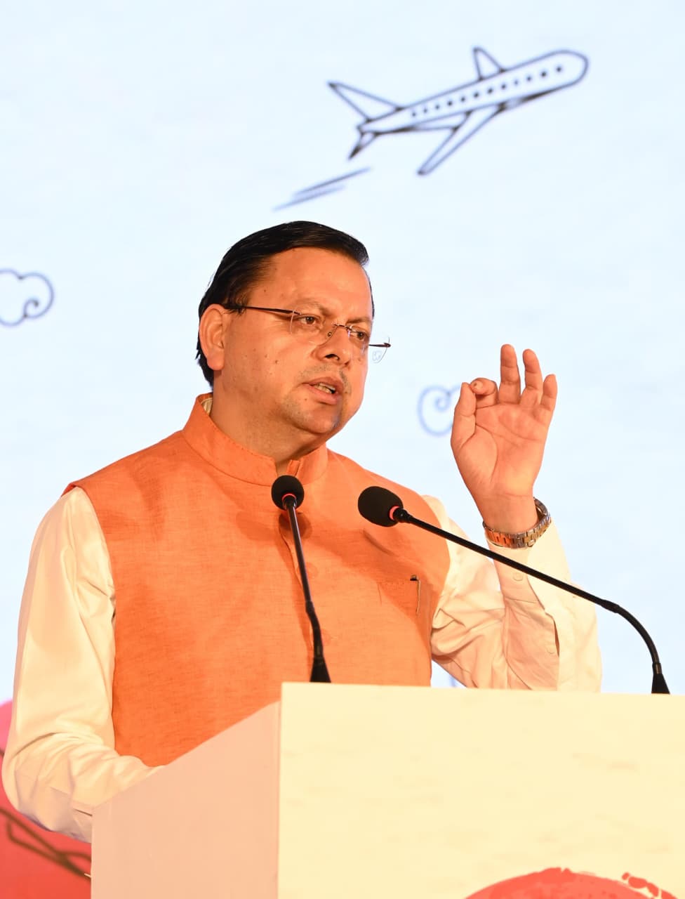 सीएम धामी बोले – युवाओं के लिए सिर झुका भी सकता हूं, सिर कटा भी सकता हूं, 25 हज़ार युवाओं को मिली सरकारी नौकरी, 100 से अधिक नकल माफिया जेल में – मुख्यमंत्री