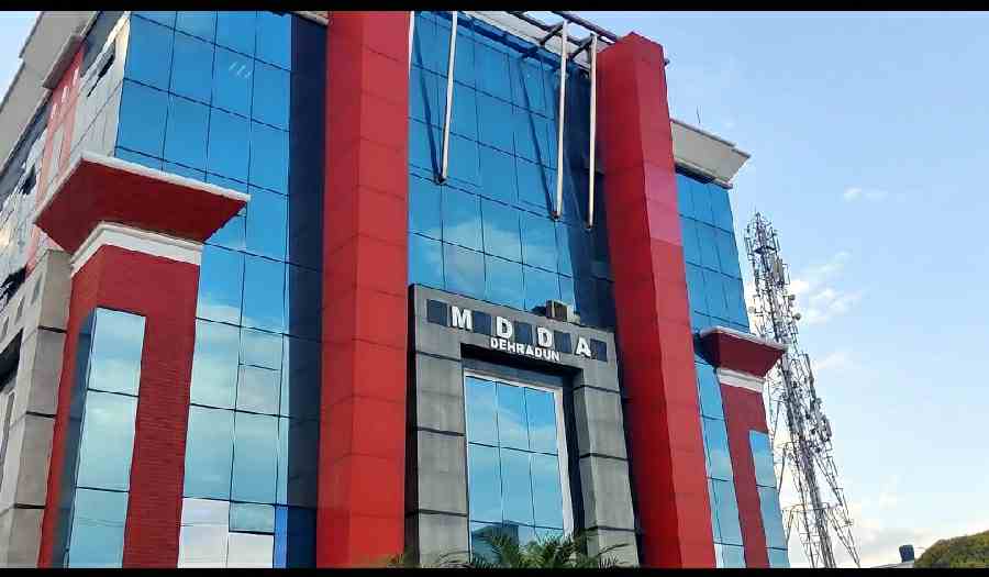 एमडीडीए का स्पष्टीकरण: प्रधानमंत्री आवास योजना में कोई घोटाला नहीं, भ्रामक खबरों से एमडीडीए को बदनाम करने की कोशिश, चालंग में पीएम आवास योजना स्वीकृत ही नहीं, 500 करोड़ घोटाले का दावा झूठा, खबरें पूरी तरह आधारहीन : एमडीडीए उपाध्यक्ष