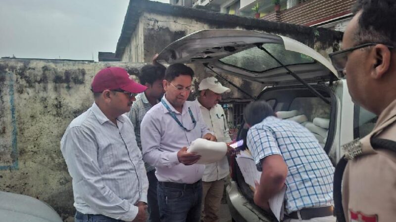 सीएम पुष्कर सिंह धामी के निर्देश पर प्रदेशभर में मिलावटखोरों के खिलाफ अभियान तेज, ऋषिकेश व भगवानपुर में पकड़े गये नकली उत्पाद