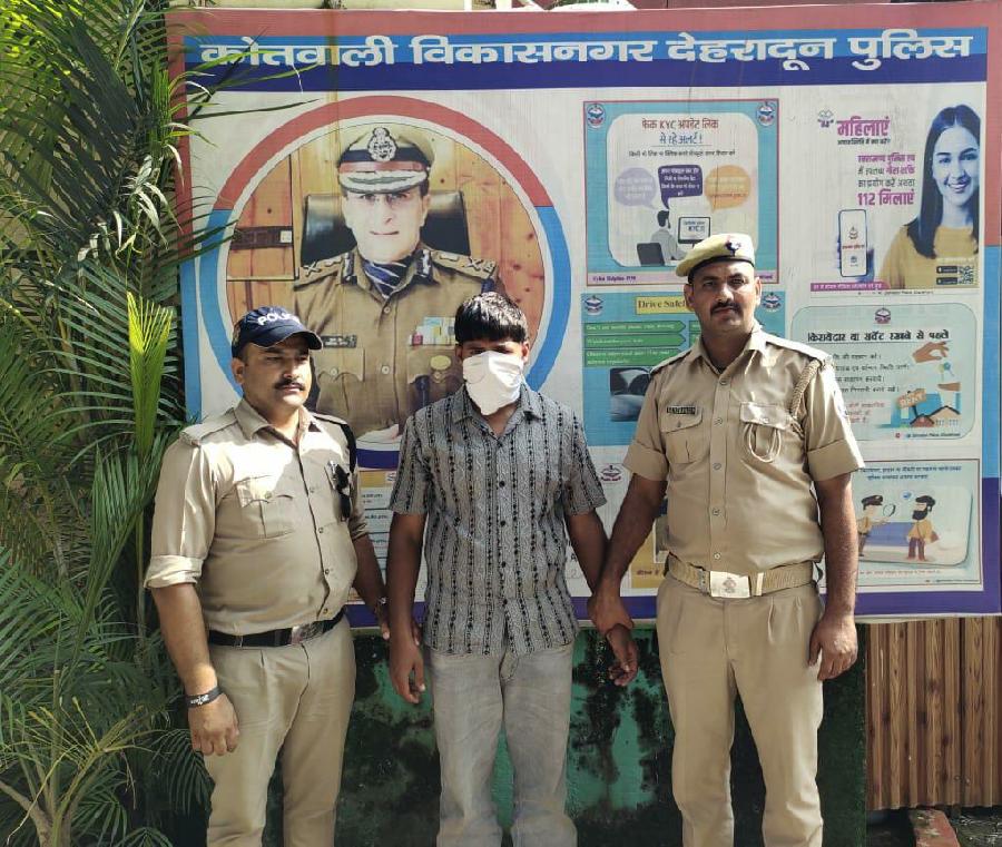 नाबालिग को बहला- फुसलाकर भगा ले जाने तथा उसके परिजनों को जान से मारने की धमकी देने वाले अभियुक्त को दून पुलिस ने किया गिरफ्तार