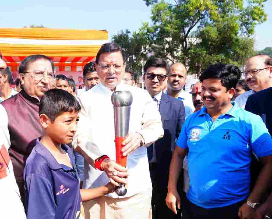 सांसद खेल महोत्सव का हुआ शुभारंभ, प्रदेश में 23 खेल अकादमियां की जल्द स्थापनाः सीएम धामी