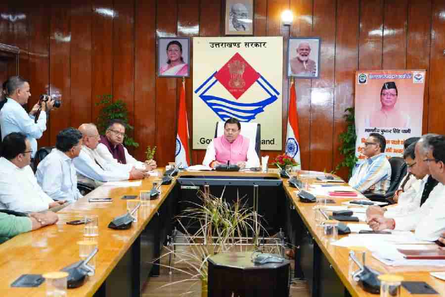 मुख्यमंत्री ने किया ‘बिल लाओ, ईनाम पाओ’ मेगा लकी ड्रॉ के साथ राज्य स्थापना रजत जयंती समारोह का शानदार शुभारंभ, नैनीताल की सोनिया और टिहरी के जसपाल रावत ने जीती इलेक्ट्रिक कार