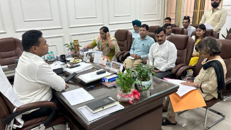 उत्तराखंड में मेडिकल कॉलेजों व अस्पतालों की सुरक्षा पर राज्य सरकार सख्त, राज्यव्यापी फायर सेफ्टी ऑडिट अभियान होगा शुरू, राज्य के सभी मेडिकल कॉलेजों, अस्पतालों में फायर सिस्टम होगा मजबूत, इमरजेंसी ड्रिल और सुरक्षा ऑडिट अनिवार्य, लापरवाही बर्दाश्त नहीं- डॉ. आर. राजेश कुमार