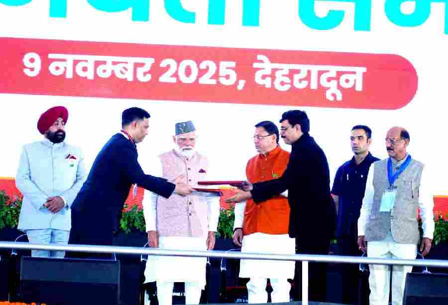 उत्तराखंड राज्य की जयंती के अवसर पर आयोजित समारोह में प्रधानमंत्री ने 8260.72 करोड़ की योजनाओं का किया लोकार्पण और शिलान्यास