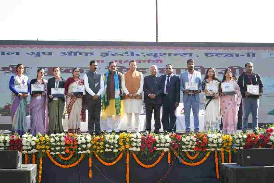 मुख्यमंत्री ने नैनीताल जिले के भुजियाघाट स्थित काया आयुर्वेदिक मेडिकल कॉलेज एंड हॉस्पिटल में आयोजित अंतर्राष्ट्रीय सम्मेलन PGICON-2025 का किया शुभारंभ, उत्तराखंड को आयुर्वेद और प्राकृतिक चिकित्सा का वैश्विक केंद्र बनाना हमारा लक्ष्य”-मुख्यमंत्री