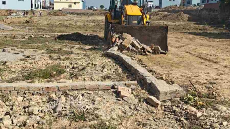 देहरादून में अवैध विकास पर जीरो टॉलरेंस, शिमला बाईपास क्षेत्रों में एमडीडीए की बड़ी कार्रवाई, अवैध प्लॉटिंग ध्वस्त और अवैध व्यावसायिक निर्माण सील, उपाध्यक्ष बंशीधर तिवारी के निर्देशों पर तेज की गई प्रवर्तन कार्यवाही