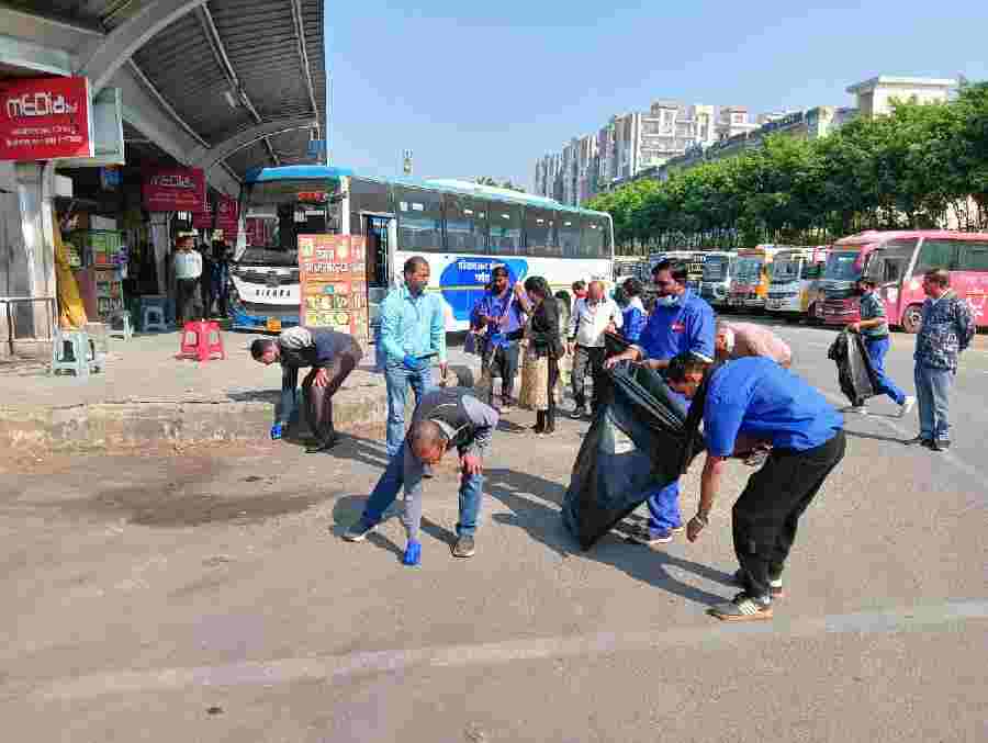 धामी सरकार का संकल्प : आईएसबीटी को बनाया जाएगा स्वच्छता व व्यवस्था का आदर्श मॉडल, एमडीडीए ने तैयार की व्यापक रणनीति, जनसहभागिता से बदलेगा आईएसबीटी का चेहरा, हर बुधवार सघन स्वच्छता अभियान, यात्रियों के लिए सुरक्षित और स्वच्छ वातावरण सुनिश्चित