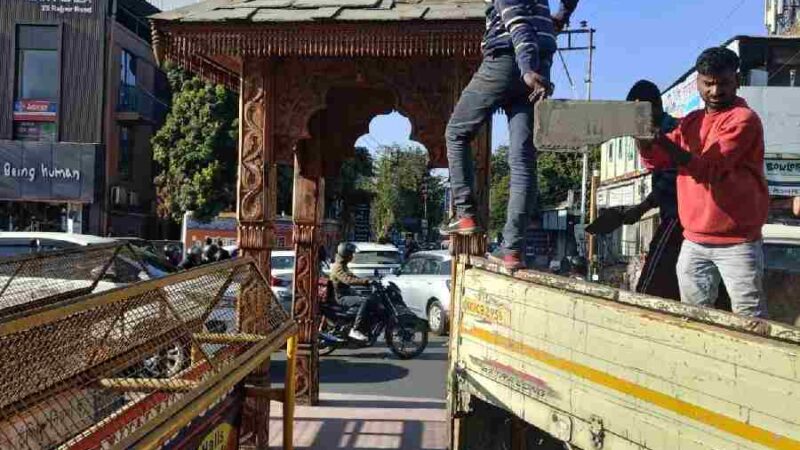 भ्रामक वीडियो पर एमडीडीए का खंडन, दिलाराम चौक पर बना गज़ीबो हटाया नहीं, स्मार्ट सिटी सौंदर्यीकरण कार्य के चलते किया जा रहा है स्थानांतरित