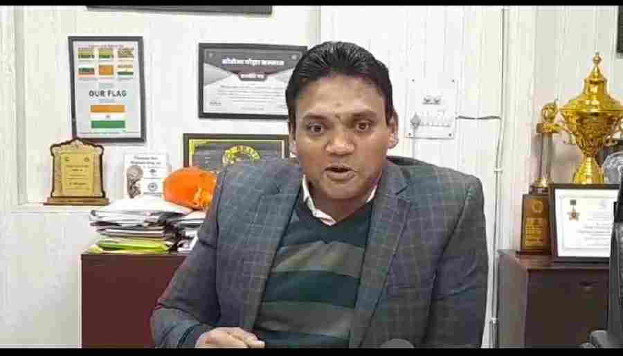 धामी सरकार की सख्ती, क्रिसमस–नववर्ष पर होटल-रेस्टोरेंट और मिठाई प्रतिष्ठानों पर विशेष खाद्य सुरक्षा अभियान, जन स्वास्थ्य सर्वोपरि, खाद्य सुरक्षा को लेकर विभाग पूरी तरह सतर्क : डॉ. आर. राजेश कुमार