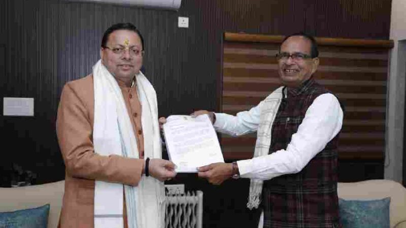 मुख्यमंत्री ने नई दिल्ली में केंद्रीय ग्रामीण विकास एवं कृषि मंत्री से की भेंट, उत्तराखण्ड की 184 ग्रामीण सड़कों के निर्माण के लिए ग्रामीण विकास मंत्रालय भारत सरकार ने मंजूर की रू. 1700 करोड़ रुपये की धनराशि