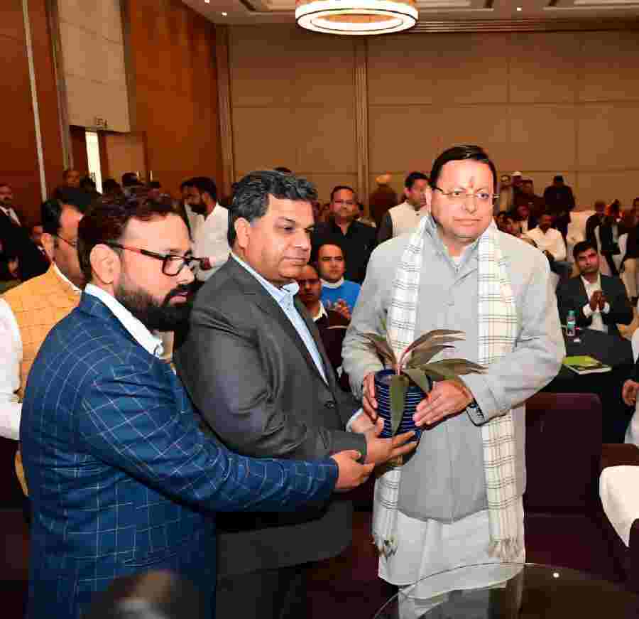 कुमाऊँ उदय सम्मान समारोह में पहुंचे सीएम धामी, विभिन्न क्षेत्रों में उत्कृष्ट कार्य करने वालों को किया सम्मानित, रुद्रपुर व ऊधमसिंह नगर के समग्र विकास के लिए करोड़ों की योजनाएँ—मुख्यमंत्री ने गिनाईं उपलब्धियाँ