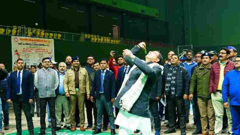 खेलों से अनुशासन, स्वास्थ्य और तनावमुक्त जीवन मुख्यमंत्री धामी, अन्तर्विभागीय बैडमिंटन प्रतियोगिता आगे भी निरंतर आयोजित होती रहेगी- मुख्यमंत्री