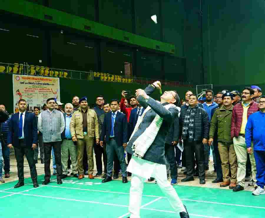 खेलों से अनुशासन, स्वास्थ्य और तनावमुक्त जीवन मुख्यमंत्री धामी, अन्तर्विभागीय बैडमिंटन प्रतियोगिता आगे भी निरंतर आयोजित होती रहेगी- मुख्यमंत्री