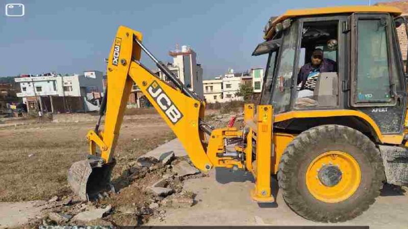 अवैध प्लॉटिंग पर एमडीडीए का कड़ा प्रहार, शहर की सुनियोजित विकास नीति पर कोई समझौता नहीं, अवैध निर्माण और भू-माफिया के खिलाफ ‘जीरो टॉलरेंस’, सख्त कार्रवाई जारी, शहर और आसपास के क्षेत्रों का विकास मास्टर प्लान और निर्धारित मानकों के अनुरूप ही होगा- बंशीधर तिवारी