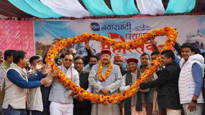 कैबिनेट मंत्री और चौबट्टाखाल विधायक सतपाल महाराज ने सतपुली नगर पंचायत के दसंवे नयार घाटी पंचायत महोत्सव में किया प्रतिभाग, नयार घाटी का सर्वांगीण विकास मेरी प्राथमिकता: महाराज