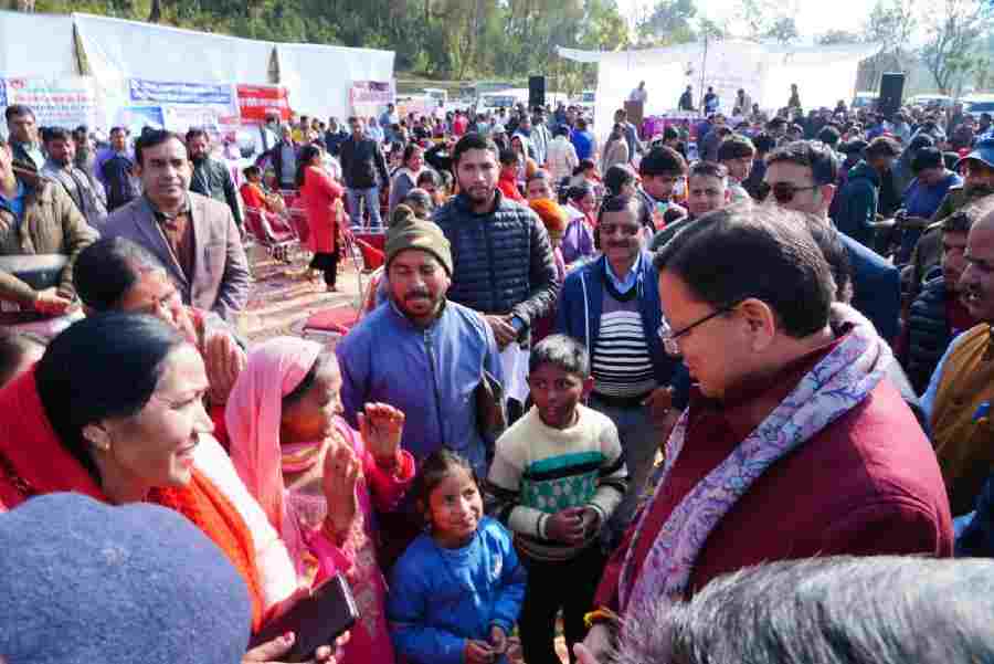 उत्तराखण्ड में सुशासन की नई परिभाषा – मुख्यमंत्री धामी के नेतृत्व में ऐतिहासिक जनसंपर्क अभियान, “धामी सरकार का सुशासन मॉडल- 204 कैम्पों में 1.35 लाख से अधिक लोगों को मिला सीधा लाभ”