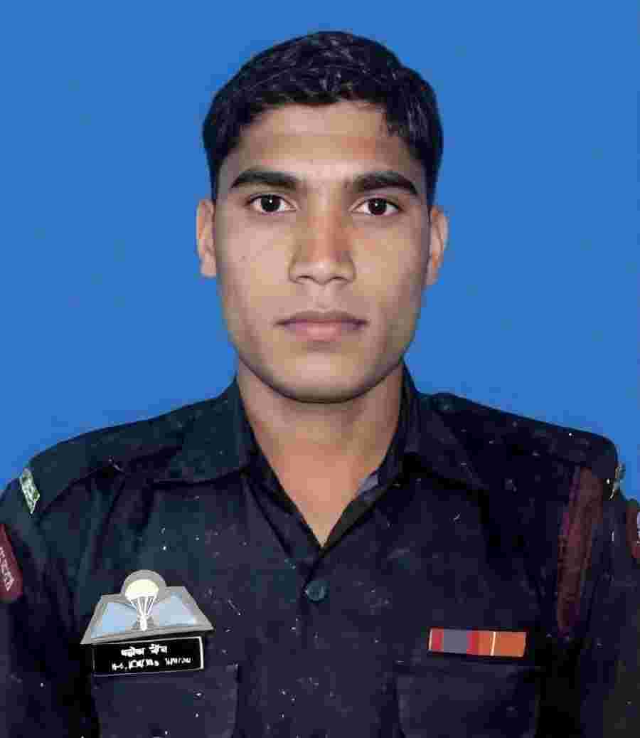 सैनिक कल्याण मंत्री गणेश जोशी ने किश्तवाड़ जिले में आतंकियों से लोहा लेते बागेश्वर निवासी हवलदार गजेंद्र सिंह गढ़िया के शहीद होने पर जताया गहरा दुःख, शोक संवदेना की व्यक्त