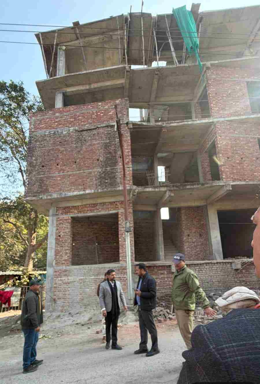 अवैध निर्माण व प्लॉटिंग पर एमडीडीए का शिकंजा, कई स्थानों पर सीलिंग व ध्वस्तीकरण की कार्रवाई, बिना मानचित्र निर्माण पर जीरो टॉलरेंस, नियम तोड़े तो टूटेगा निर्माण, एमडीडीए का साफ संदेश