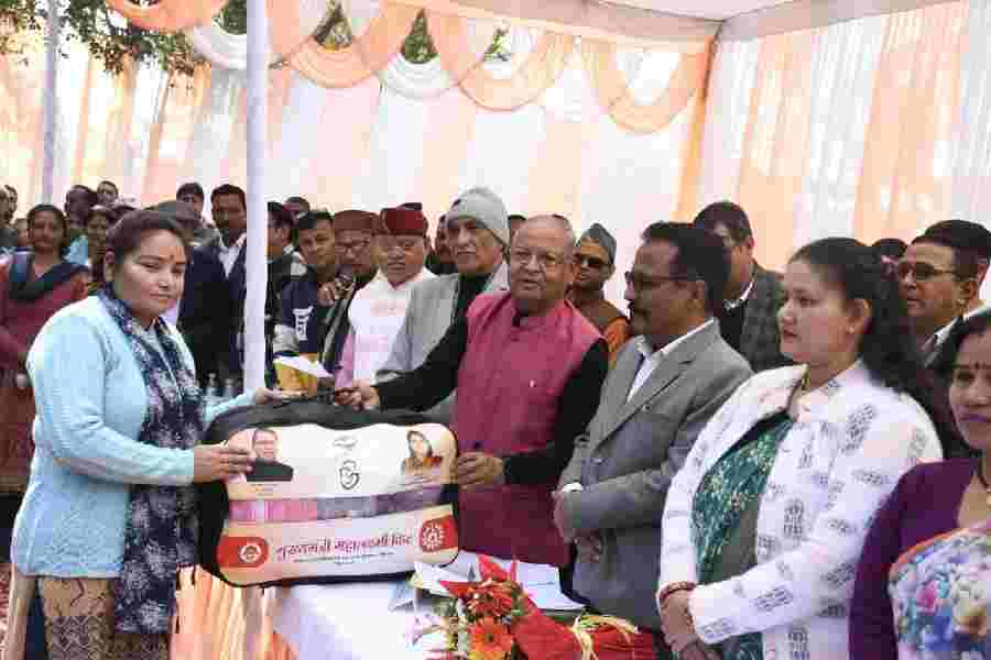 जन-जन की सरकार, जन-जन के द्वार” अभियान ने रचा नया कीर्तिमान – मुख्यमंत्री धामी के नेतृत्व में एक ही दिन में 7,876 नागरिकों तक पहुंची सरकार