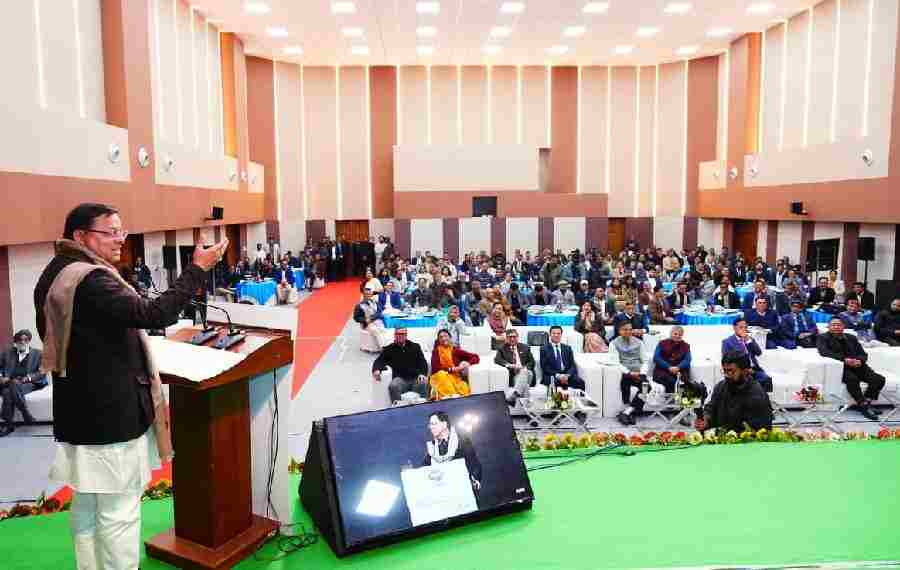 मुख्यमंत्री धामी ने चिन्तन शिविर एवं डॉयलाग ऑन विजन 2047 में प्रशासनिक अधिकारियों को किया संबोधित, विकसित भारत का लक्ष्य प्राप्त करने में भूमिका निभाएगा विकसित उत्तराखंड का विजन